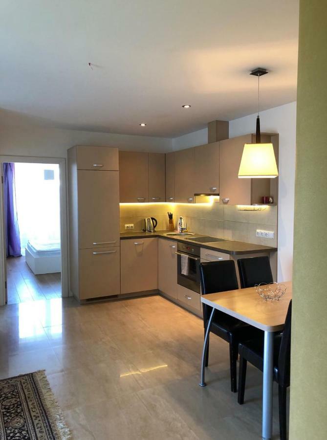 Three-Room Holiday Apartment パランガ エクステリア 写真